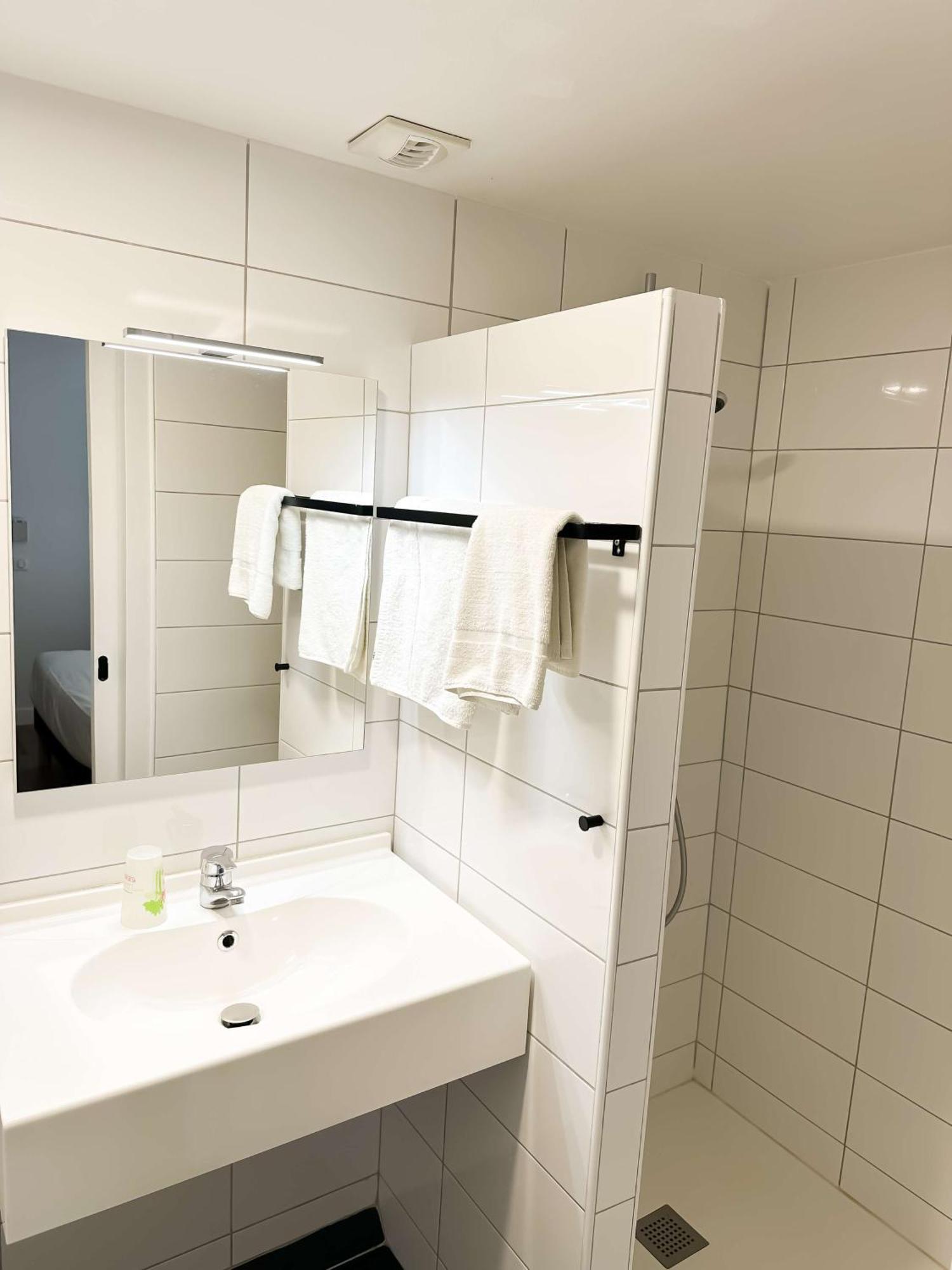 Saint-Pierre-du-Mont  Sure Hotel By Best Western Mont-De-Marsan מראה חיצוני תמונה